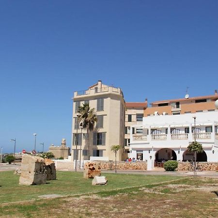 Hostal Sa Prensa Ciutadella  Buitenkant foto