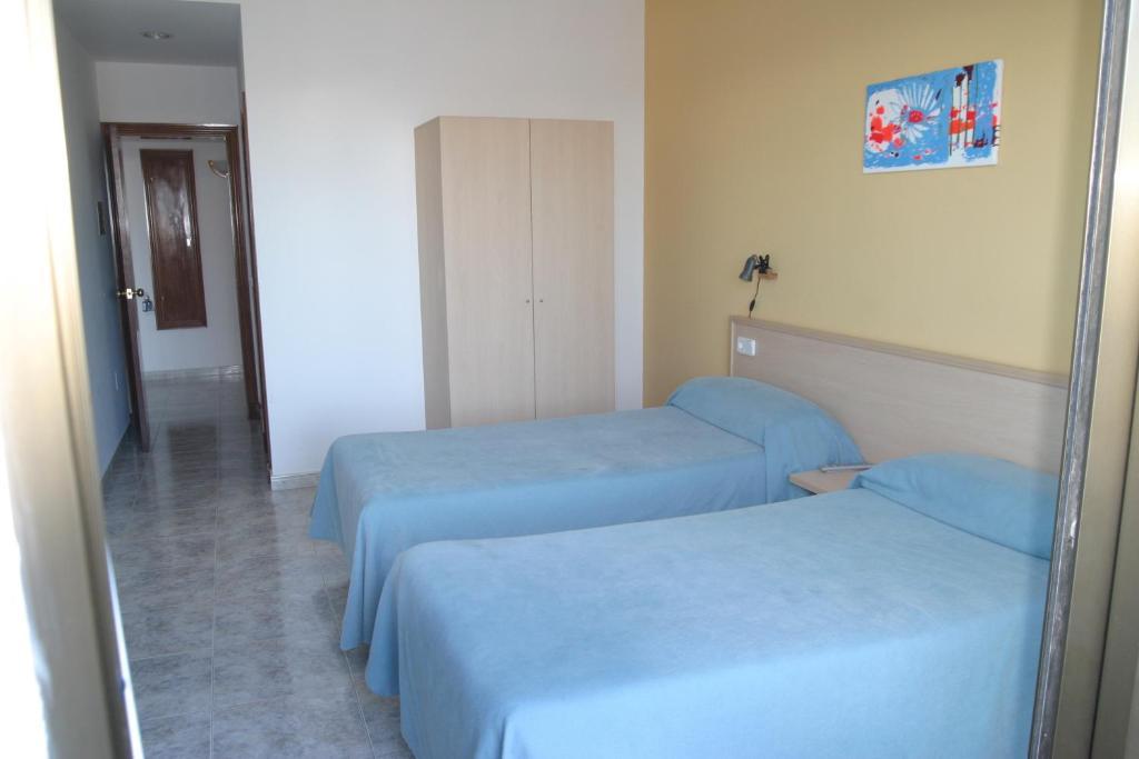 Hostal Sa Prensa Ciutadella  Kamer foto