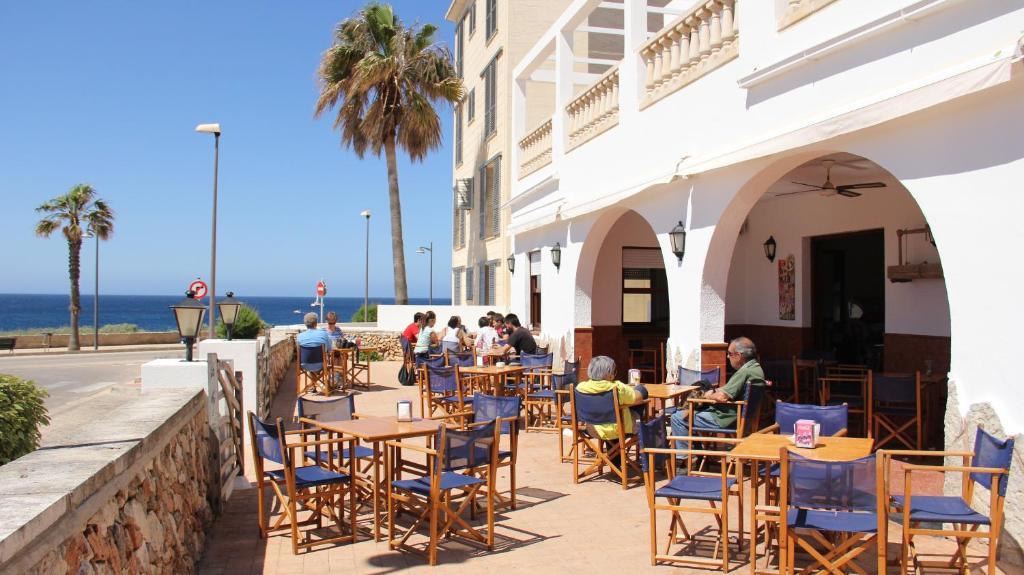 Hostal Sa Prensa Ciutadella  Buitenkant foto