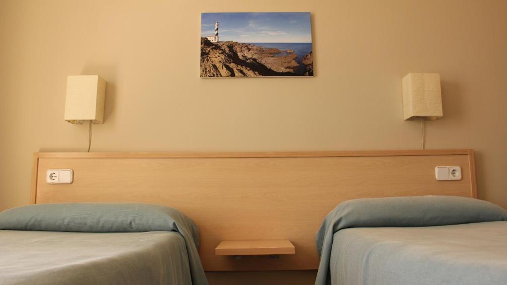 Hostal Sa Prensa Ciutadella  Buitenkant foto